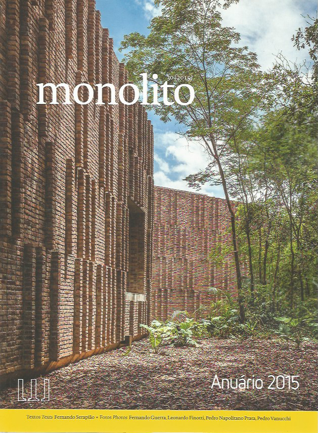 Capa Monolito